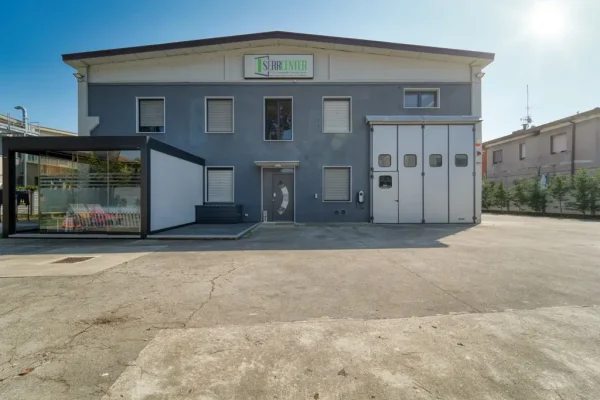 serrcenter Serramenti e infissi di qualità